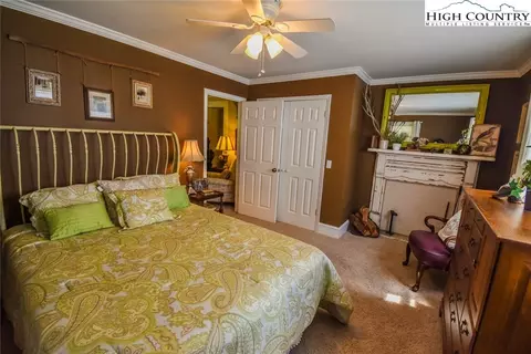 409 Glenn King Rd, Lansing, NC 28643 photo 21