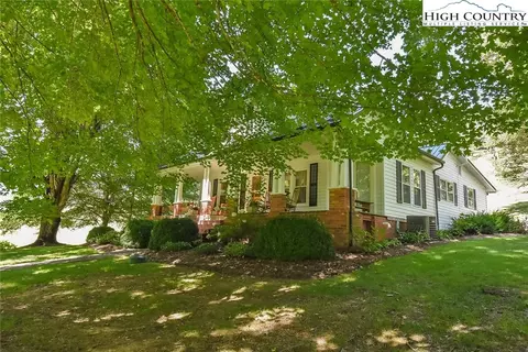 409 Glenn King Rd, Lansing, NC 28643 photo 49
