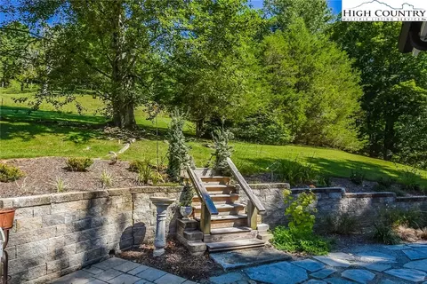 409 Glenn King Rd, Lansing, NC 28643 photo 34