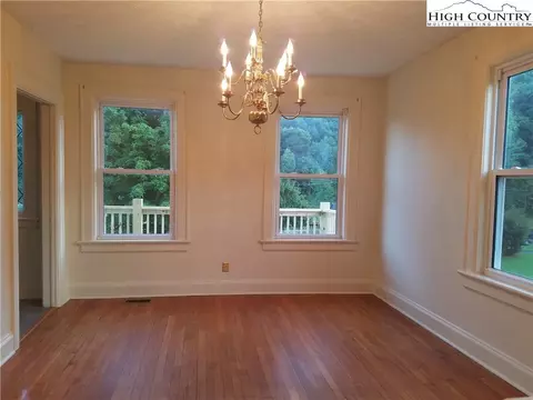 129 Access Rd, Deep Gap, NC 28618 photo 12