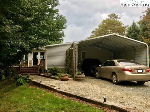 399 Monarch Ln, Boone, NC 28607 photo 1