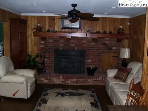 874 Long Branch Rd, Lansing, NC 28643 photo 16