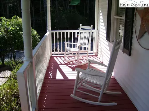 874 Long Branch Rd, Lansing, NC 28643 photo 6