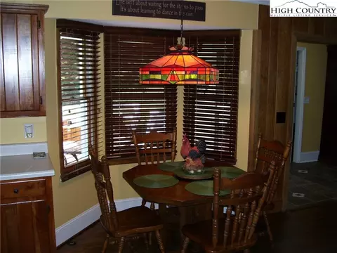 874 Long Branch Rd, Lansing, NC 28643 photo 15