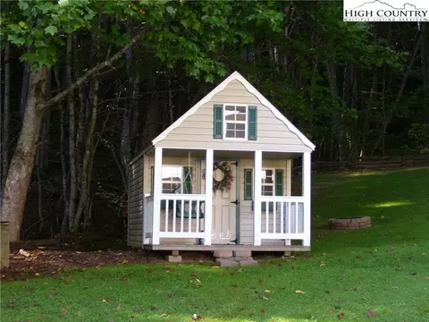 874 Long Branch Rd, Lansing, NC 28643 photo 31