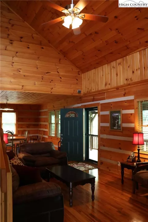 146 Quick, Boone, NC 28607 photo 5