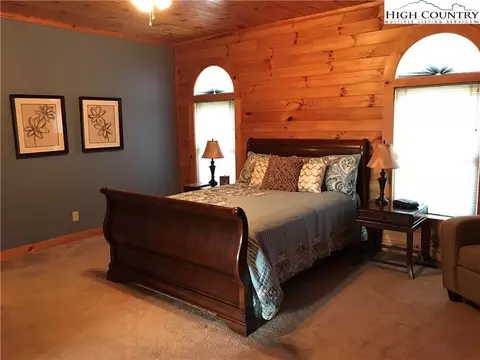 146 Quick, Boone, NC 28607 photo 11