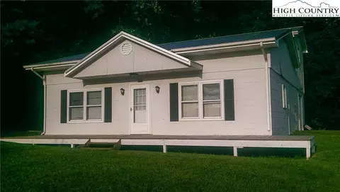 2499 Pine Swamp Rd, Sparta, NC 28675 photo 1