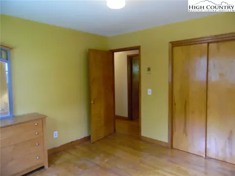 113 Miles St, Independence, VA 24348 photo 22
