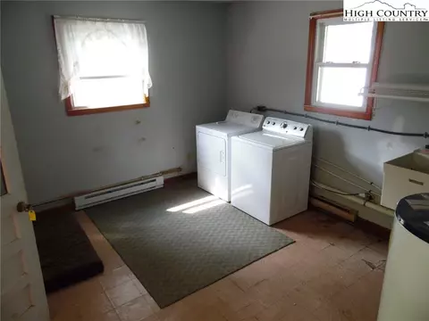 113 Miles St, Independence, VA 24348 photo 26