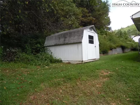 113 Miles St, Independence, VA 24348 photo 41