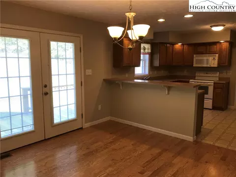 1164 Deep Ford Rds, Lansing, NC 28643 photo 11