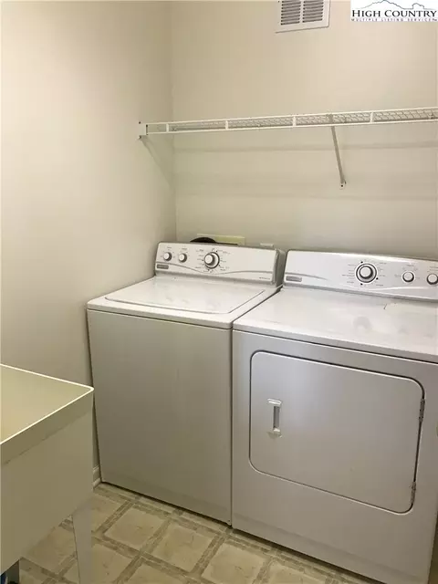 1164 Deep Ford Rds, Lansing, NC 28643 photo 13