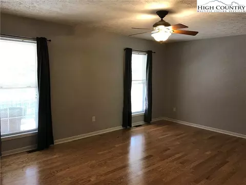 1164 Deep Ford Rds, Lansing, NC 28643 photo 12