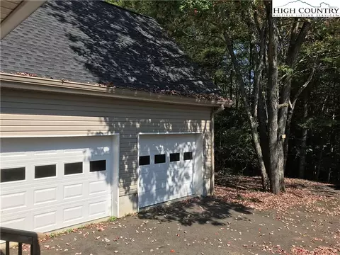 1164 Deep Ford Rds, Lansing, NC 28643 photo 7
