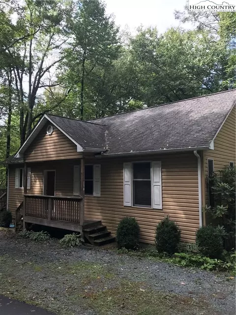 158 Jack Pine Loop, Newland, NC 28657 photo 1
