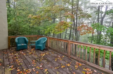 643 Forest Hill Dr, Boone, NC 28607 photo 6