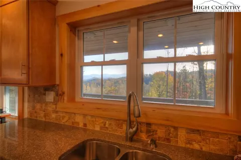 1122 Stone Mountain Rd, Vilas, NC 28692 photo 12