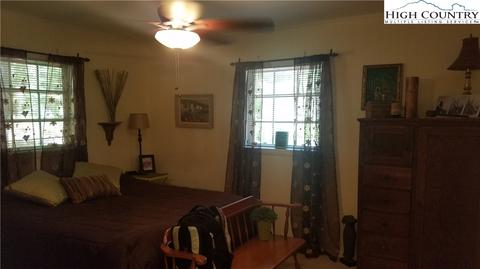 473 Memory Ln, Deep Gap, NC 28618 photo 14