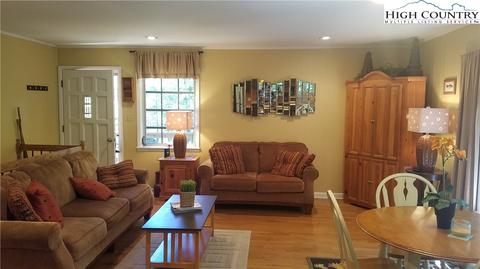 473 Memory Ln, Deep Gap, NC 28618 photo 10