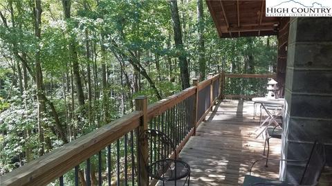 473 Memory Ln, Deep Gap, NC 28618 photo 4
