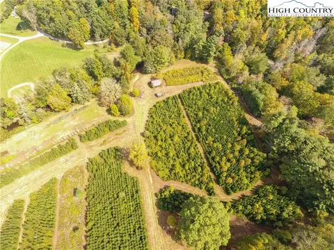 350 Boone Fork Rd, Boone, NC 28607 photo 9