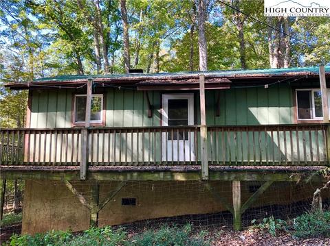 556 Tanner Rd, Boone, NC 28607 photo 2