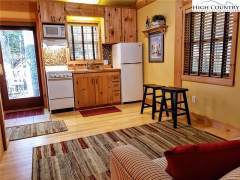 498 Thorn Tree, Boone, NC 28607 photo 25
