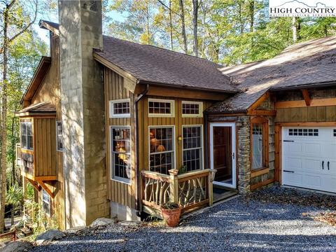 498 Thorn Tree, Boone, NC 28607 photo 2
