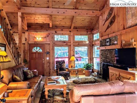 498 Thorn Tree, Boone, NC 28607 photo 9