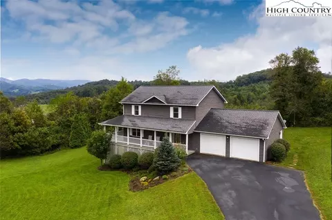 142 N Wild Cherry Cir, Boone, NC 28607 photo 1