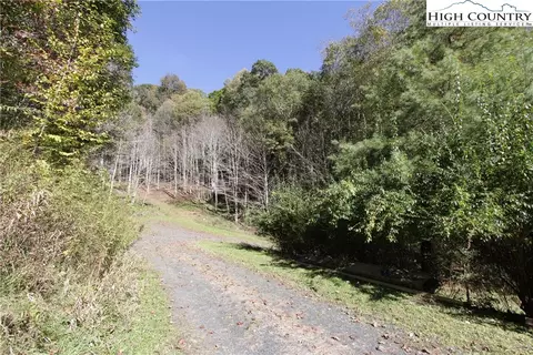 980 Big Windfall Rd, Lansing, NC 28643 photo 20