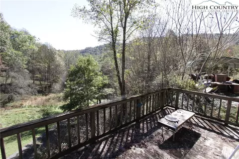 980 Big Windfall Rd, Lansing, NC 28643 photo 11