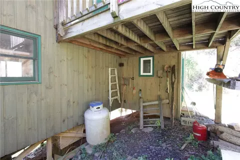980 Big Windfall Rd, Lansing, NC 28643 photo 19