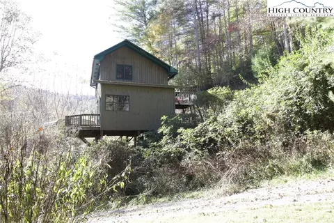 980 Big Windfall Rd, Lansing, NC 28643 photo 25