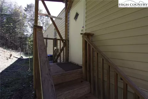 978 Big Windfall Rd, Lansing, NC 28643 photo 18