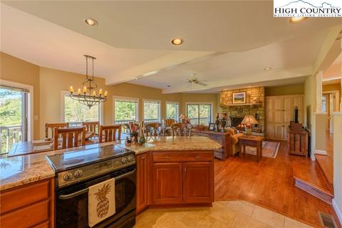288 Willow, Boone, NC 28607 photo 10