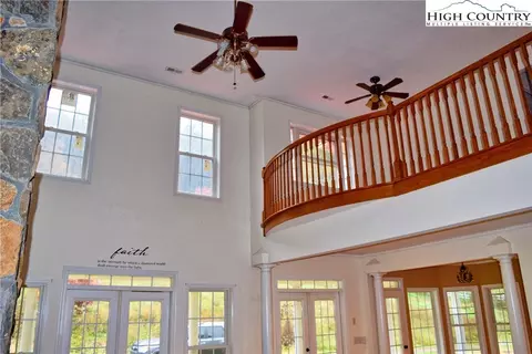 809 Shatley Rd, Crumpler, NC 28617 photo 8