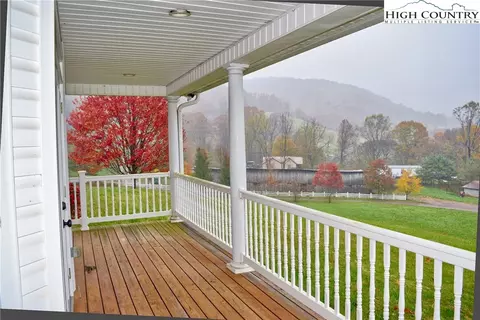 809 Shatley Rd, Crumpler, NC 28617 photo 7