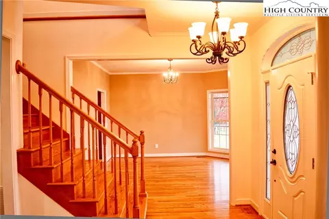 809 Shatley Rd, Crumpler, NC 28617 photo 18