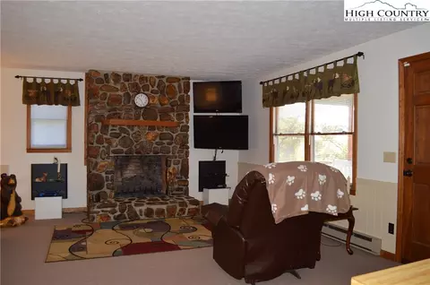 251 Wind Ridge Rd, Sparta, NC 28675 photo 4
