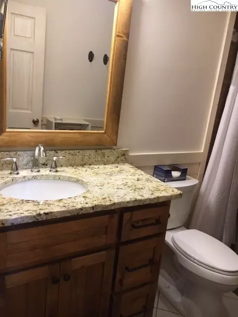 2450 Mount Carmel Rd, Sparta, NC 28675 photo 7