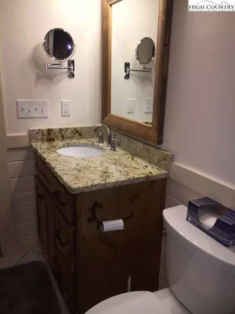2450 Mount Carmel Rd, Sparta, NC 28675 photo 8
