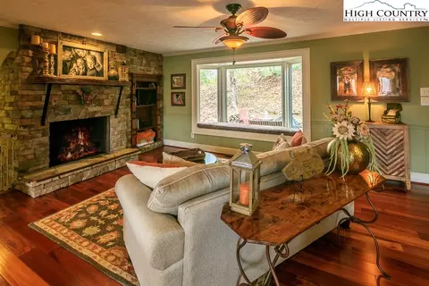678 Schaffer Rd, Boone, NC 28607 photo 5