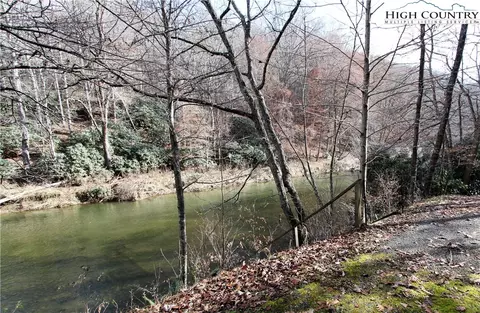 895 River Ridge Rd, Boone, NC 28607 photo 4