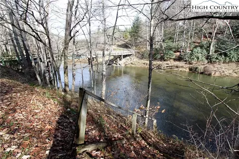 895 River Ridge Rd, Boone, NC 28607 photo 5
