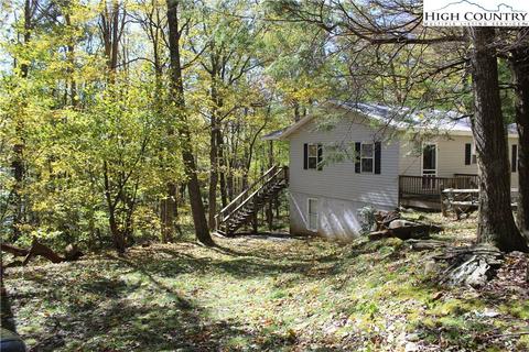 1025 Replogle Dr, Boone, NC 28607 photo 1