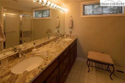 102 Pine Ridge Rd, Beech Mountain, NC 28604 photo 10
