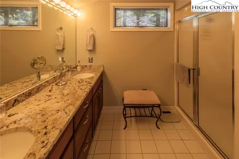 102 Pine Ridge Rd, Beech Mountain, NC 28604 photo 11