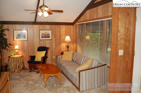 534 Windridge Rd, Newland, NC 28657 photo 6